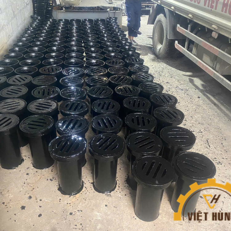 Ống gang đúc thoát nước D162/150, L=0.38m và tấm chắn rác