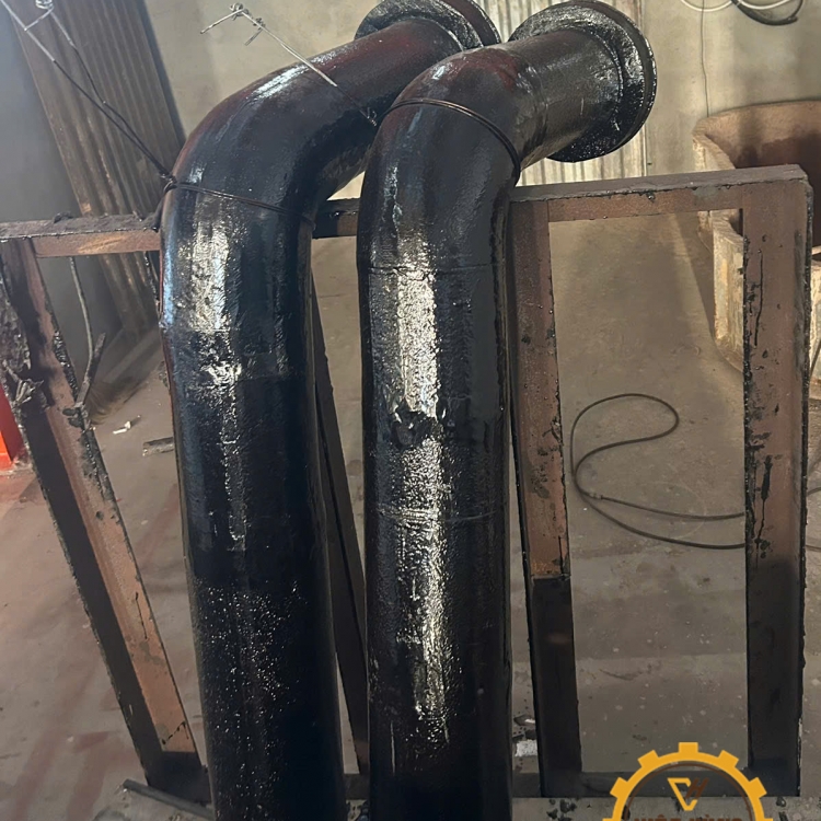 Ống thoát nước bằng gang và nắp chắn rác 