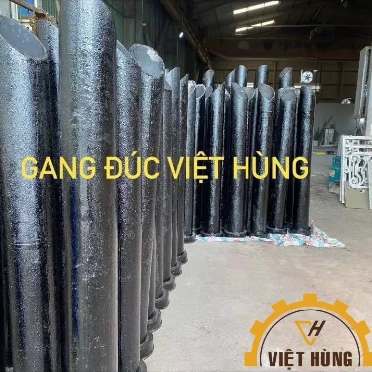 Ống Gang Đúc Kèm Nắp Gang Chắn Rác L=1800