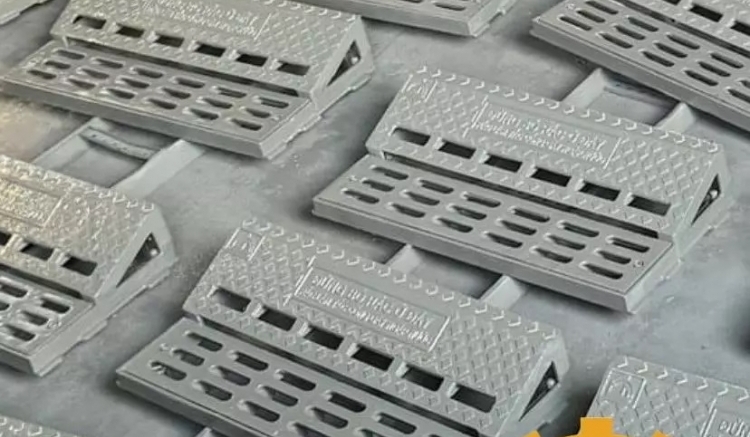 Tính năng và ưu điểm của bó vỉa gang cầu