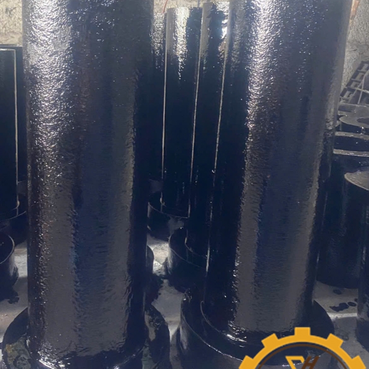 Ống gang đúc D162/150, L=450mm và nắp chắn rác