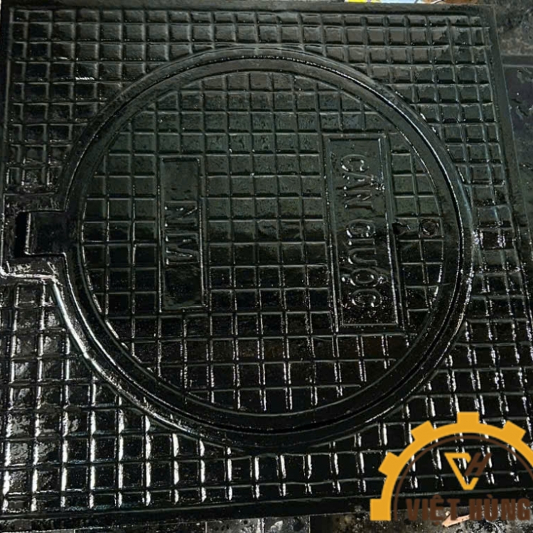 Nắp Hố Ga Bằng Gang Cầu KT Khung: 850x850x100mm, Nắp D650mm, Tải Trọng 40 Tấn
