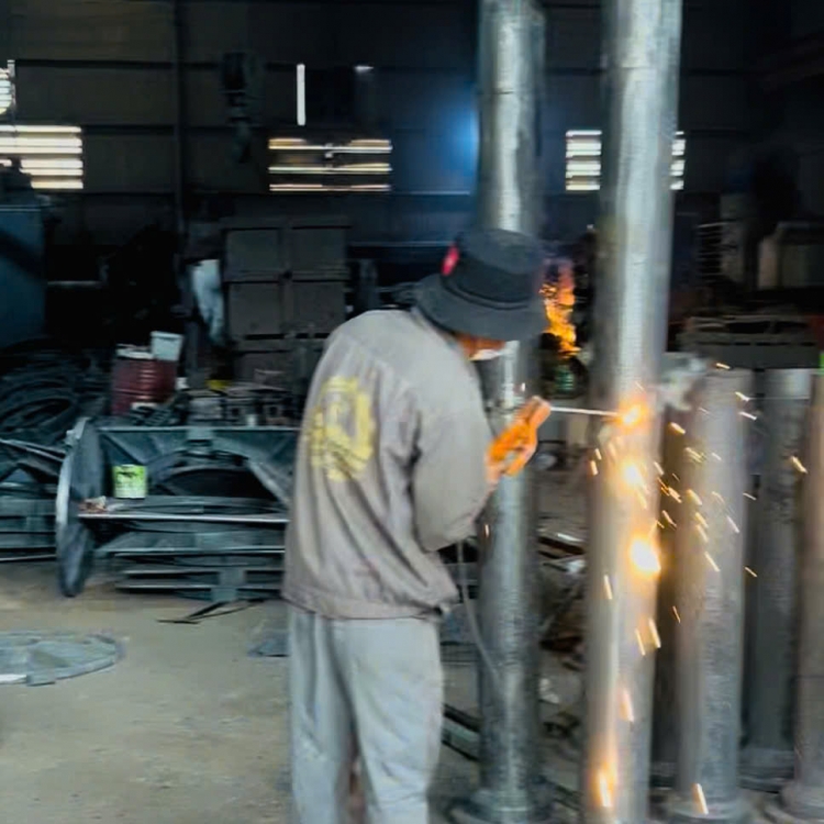 Ống gang thoát nước KT D162/150, L=2105mm